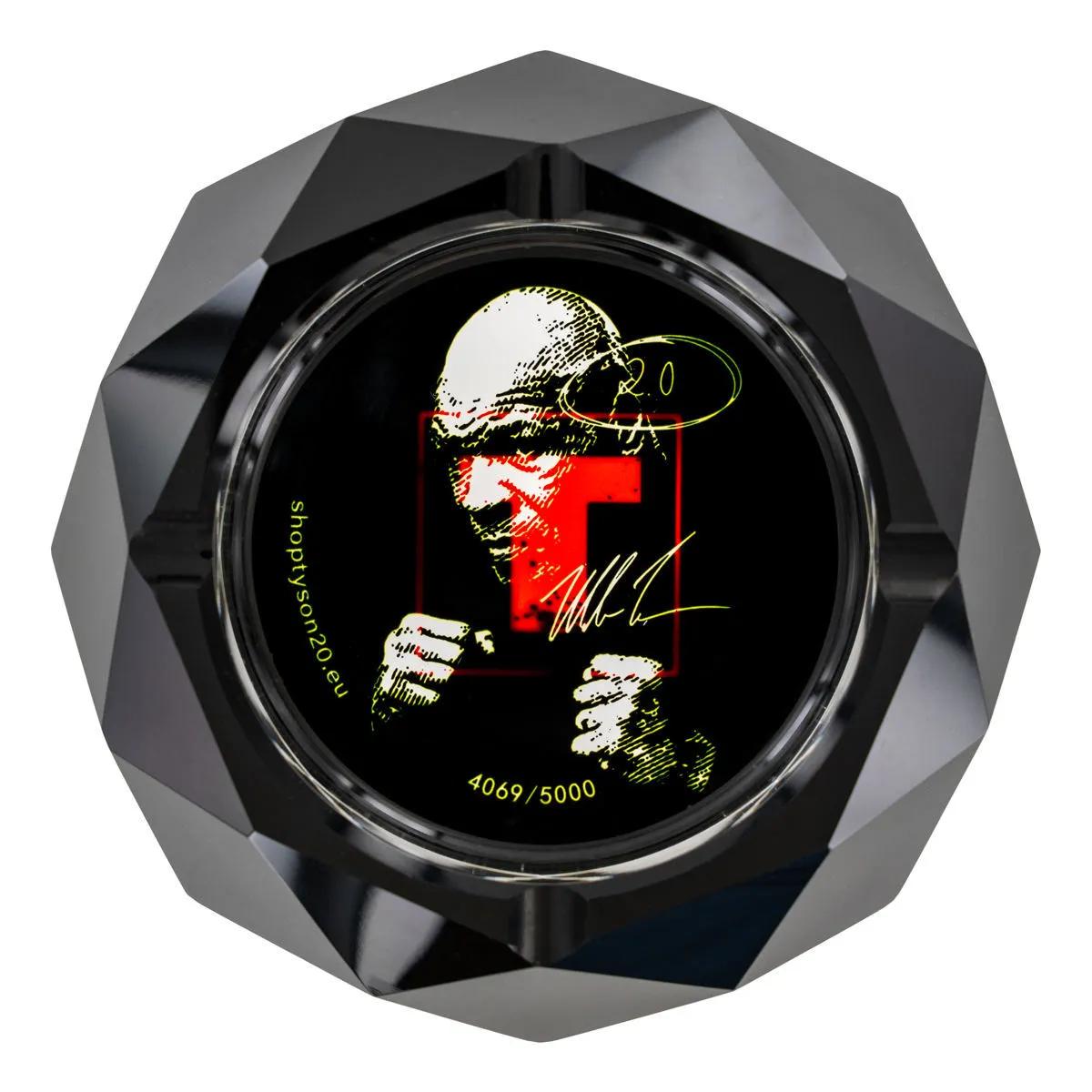 Tyson 2.0 Diamond Cut -tuhkakuppi musta